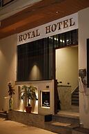 Royal Hotel