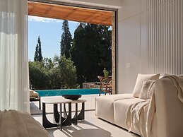 Doci Kelios Suites with private pool