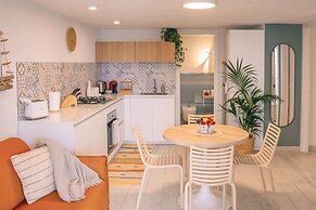 Marina Beach Apartments