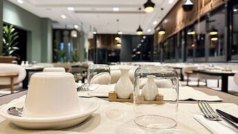 SOLIA HOTEL