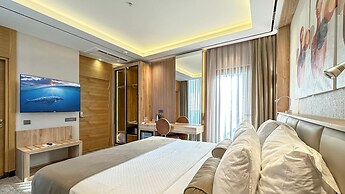 SOLIA HOTEL