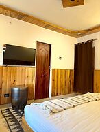 Oakridge By The Aravali Story