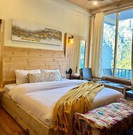 Oakridge By The Aravali Story