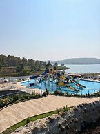 Saapna Resort & Boat Club