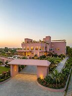 Saapna Resort & Boat Club