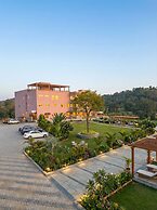 Saapna Resort & Boat Club