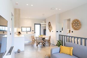 Milva Mare Luxury Apartments