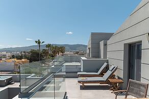 Milva Mare Luxury Apartments