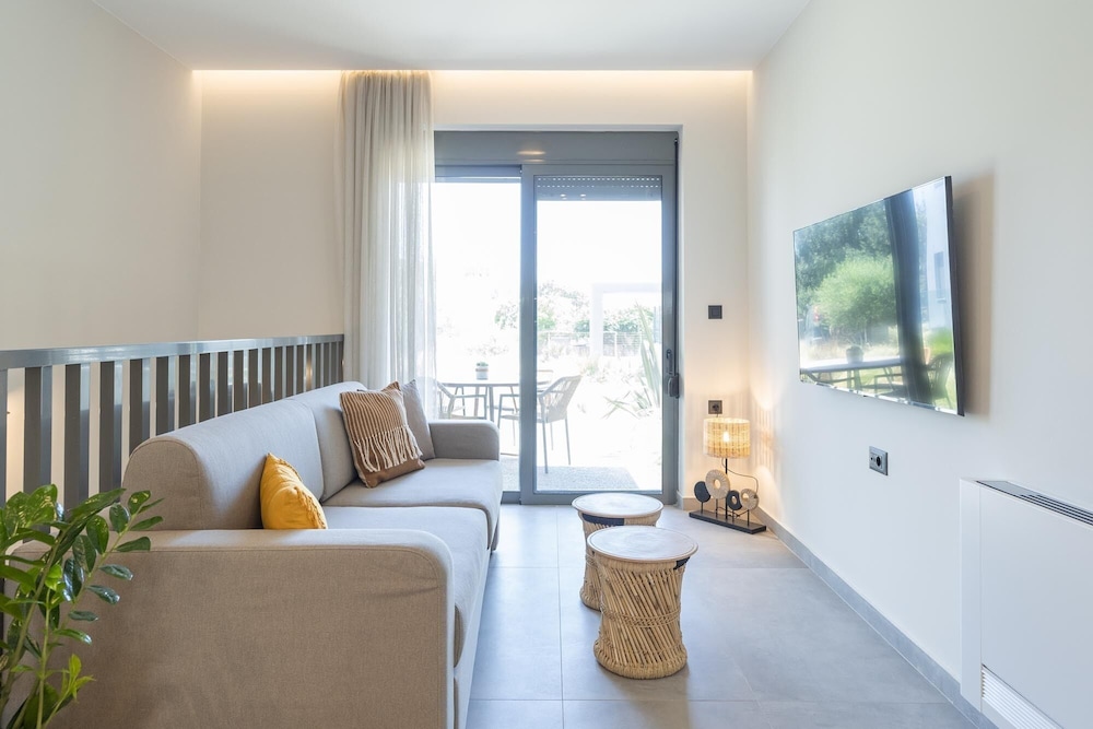 Milva Mare Luxury Apartments