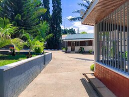 Moshi Green Lodge
