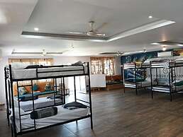 Yog Namah Hotel & Cafe