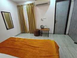 Yog Namah Hotel & Cafe