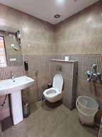 Yog Namah Hotel & Cafe
