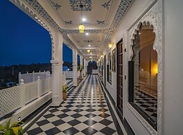 Maruwas luxury retreat