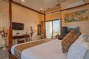 Maruwas luxury retreat