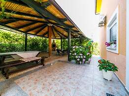 Apartments Bozena
