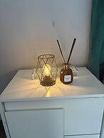 Homely Escapes
