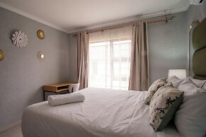 Homely Escapes