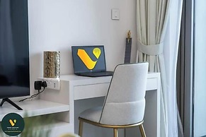 Vogue | Downtown with Direct Access to Dubai Mall