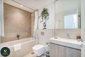 Vogue | Downtown with Direct Access to Dubai Mall