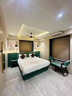 Hotel Wow stay - Balewadi Pune