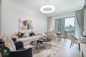 Vogue | Downtown with Direct Access to Dubai Mall