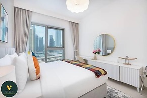 Vogue | Downtown with Direct Access to Dubai Mall