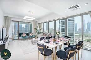 Vogue | Downtown with Direct Access to Dubai Mall