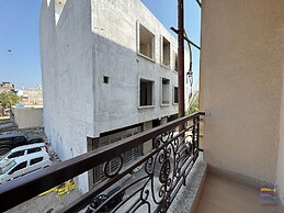 Vaidik Palace - 800 mtr from Prem Mandir