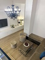 Spanish Queen Apartment