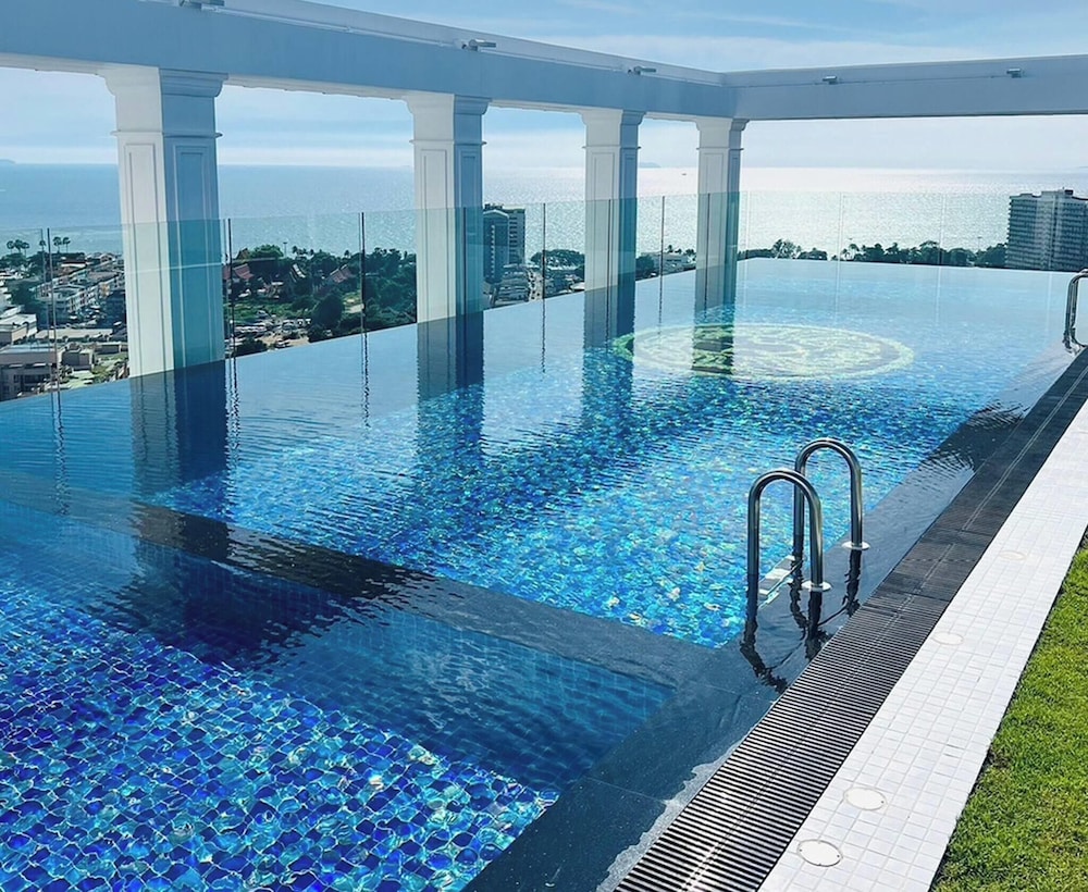 2 Bed Room Sea View Great Place 2