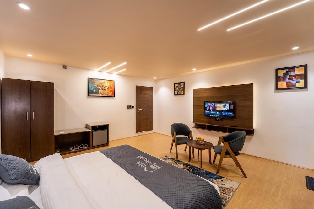 Royal grand Kashmir
