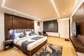 Royal grand Kashmir