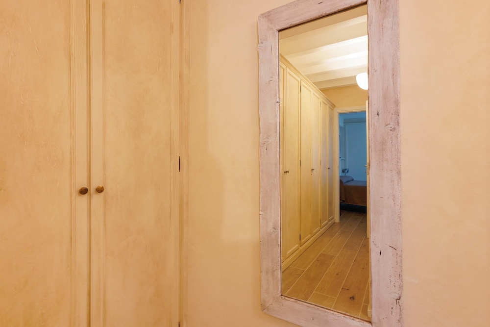 Canaletto Apartment