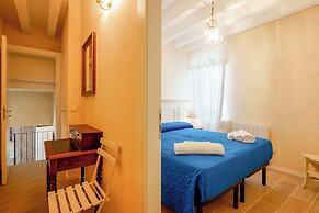 Canaletto Apartment