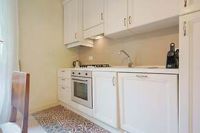Guasto Apartments