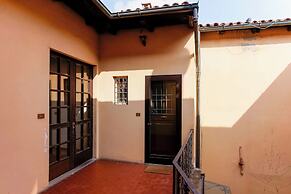 Guasto Apartments