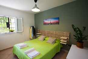 Santorsola Apartment