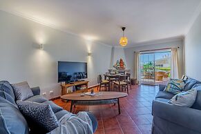 Sao Rafael TownHouse with Pool
