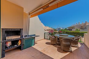 Sao Rafael TownHouse with Pool