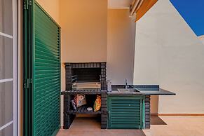 Sao Rafael TownHouse with Pool