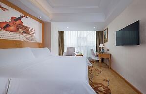 Vienna Intl. Hotel Baiyun Airport
