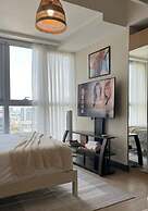 Modern Uptown Parksuites - BGC