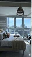 Modern Uptown Parksuites - BGC