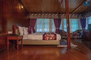Divine Himalayan Resort