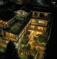Divine Himalayan Resort