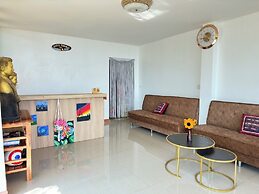 Oasis Phamee
