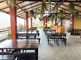 Oasis Phamee