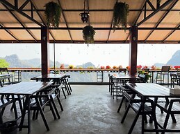 Oasis Phamee