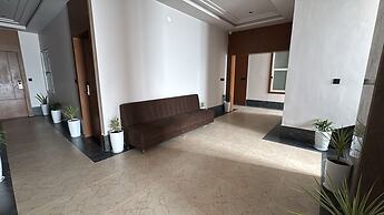 Hotel Golden Bird